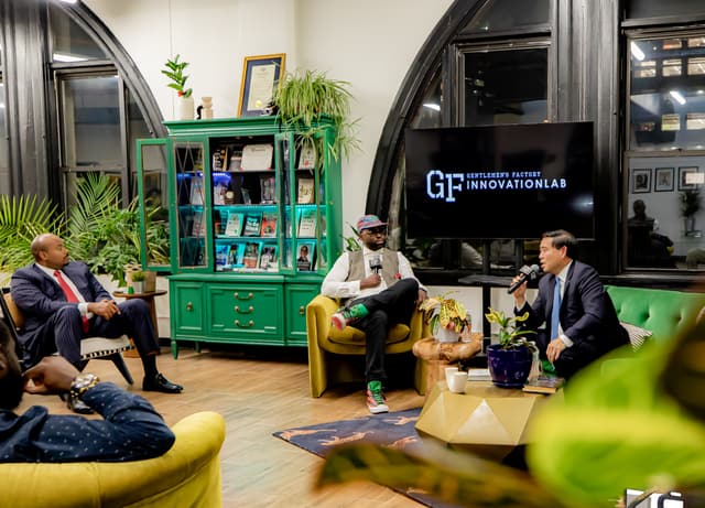 A panel at the Innovation Lab.